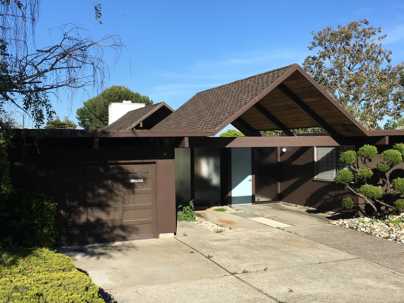 burlingame-double-a-blue-door