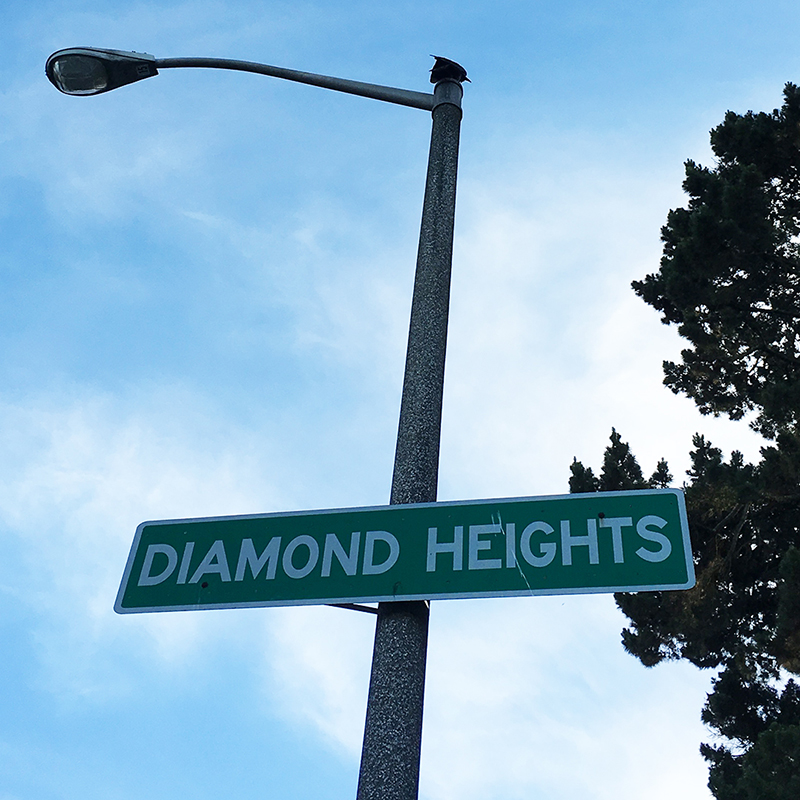 diamond-heights-sign