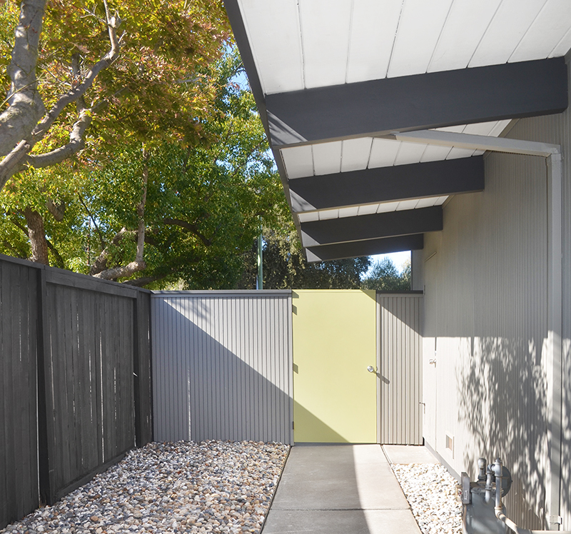 front-front-door-courtyard-side