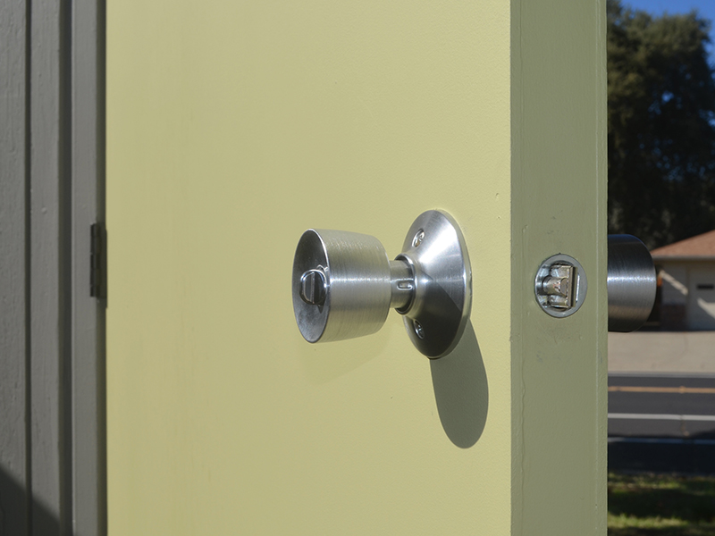 front-front-door-knob