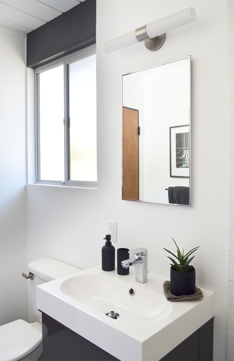 guest-bath-window-beam