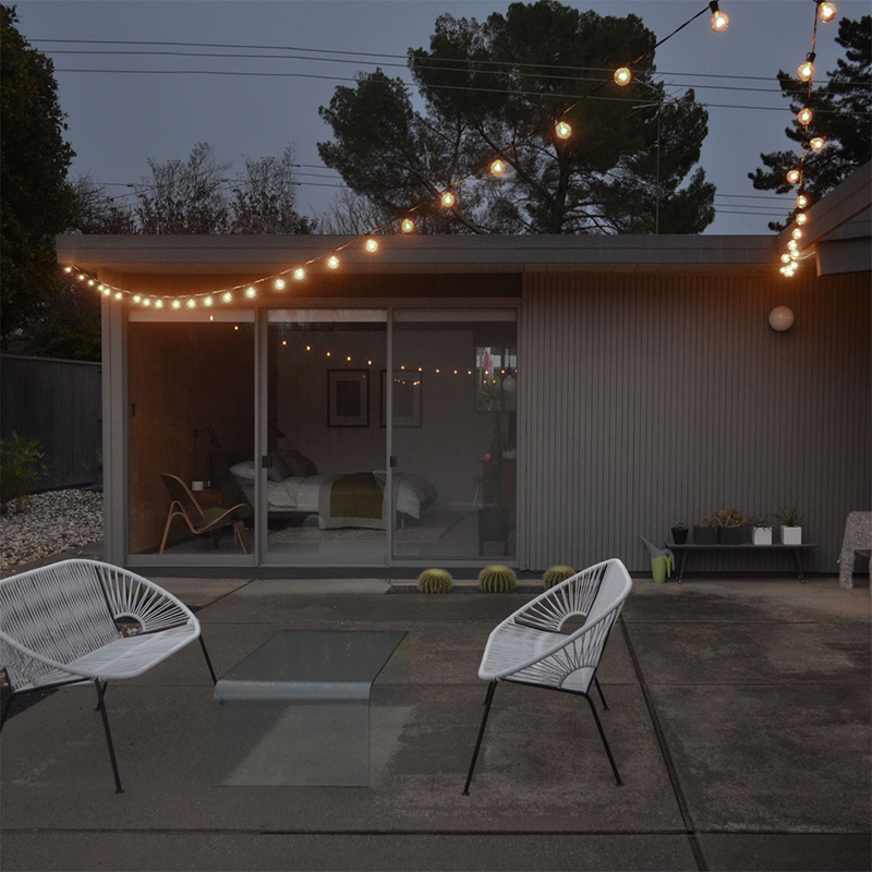 eichler-sparkle-patio-lights